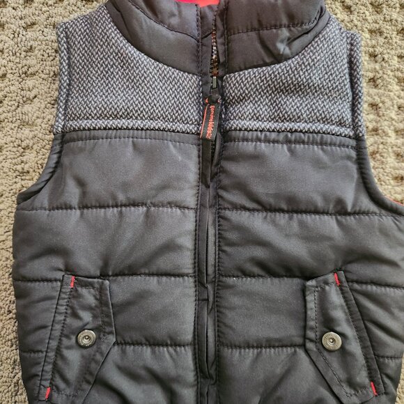 (2 Pcs) First Impression Red Jacket 12m + Genuine Kids Black 12m (BUNDLE# J1) - Picture 7 of 9